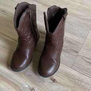 Cat & Jack Brown Kids Boots